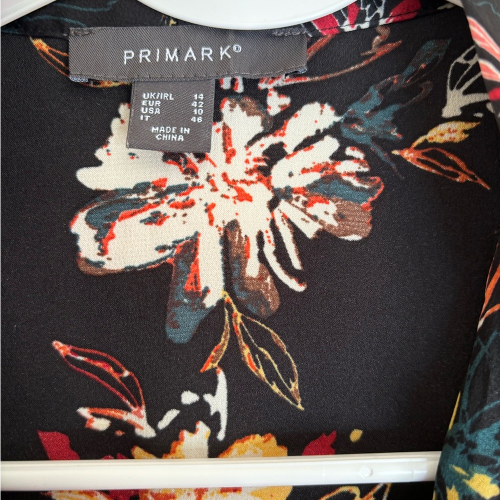 Primark blouse long sleeves V neck with tie multicolored floral size 10 - Picture 5 of 5